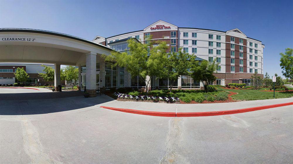 Hilton Garden Inn Independence Exterior photo