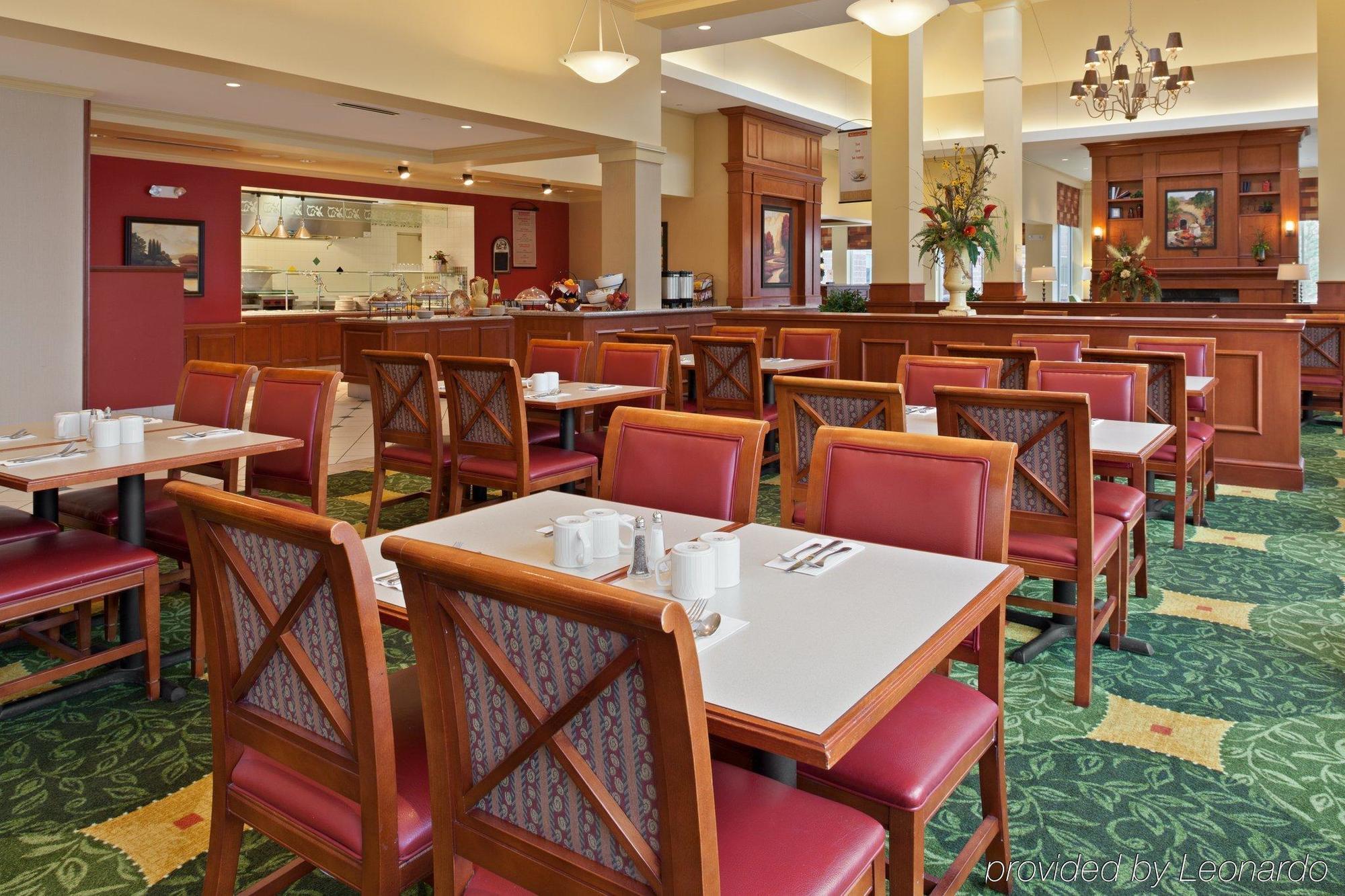 Hilton Garden Inn Independence Restaurant photo